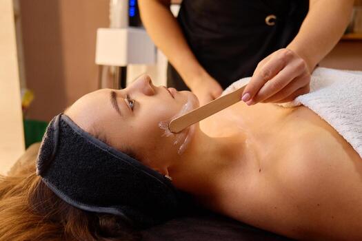 Full Face Wax